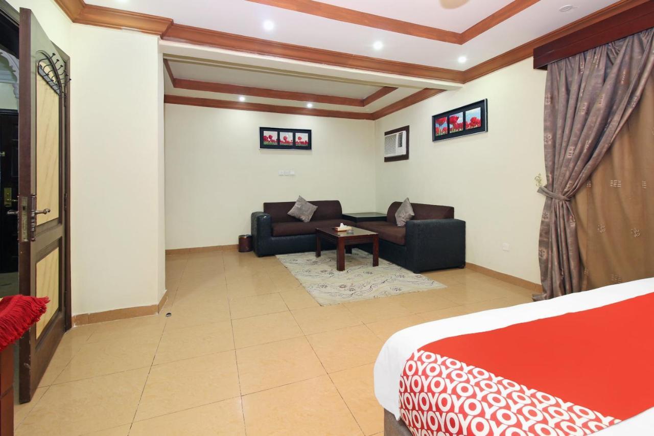 Oyo 589 Lavina House Hotel Jeddah Exterior photo