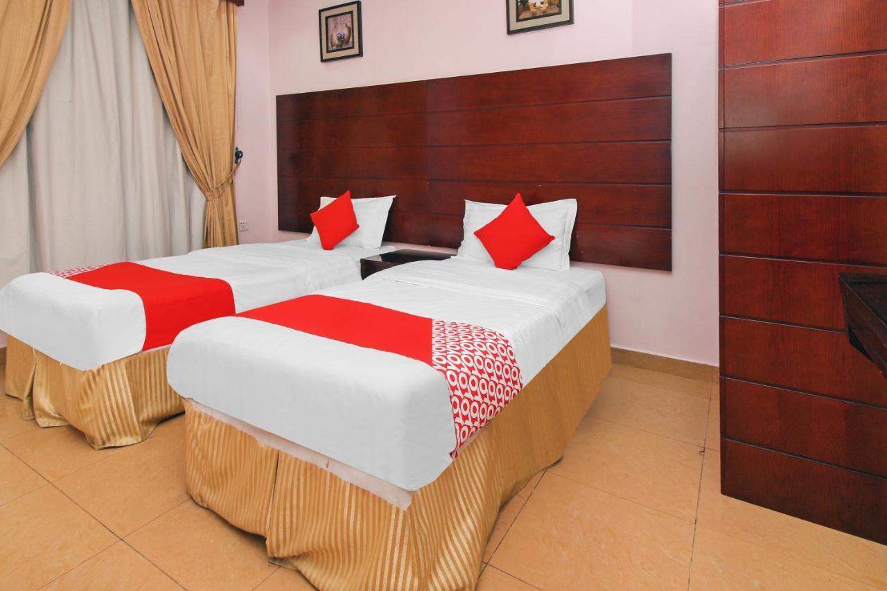 Oyo 589 Lavina House Hotel Jeddah Exterior photo